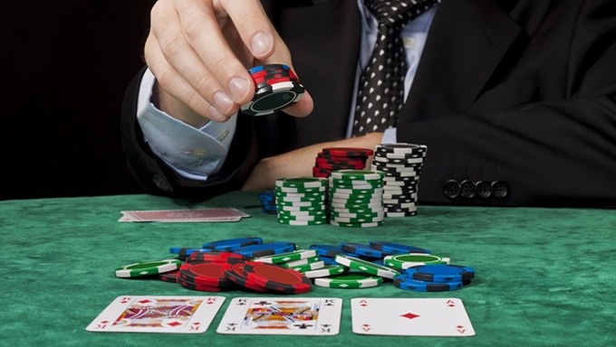 Why Players Choose Online Platform to Gamble On Games