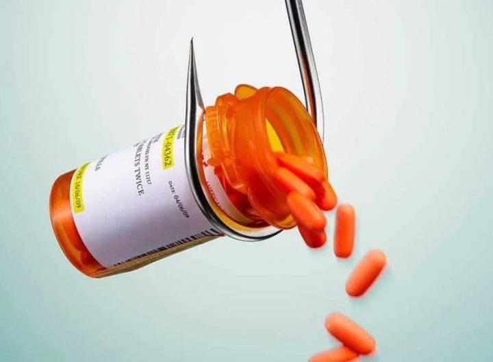Cure Severely Drug-Addicted Individuals By Treating Them In A Rehabilitation Center